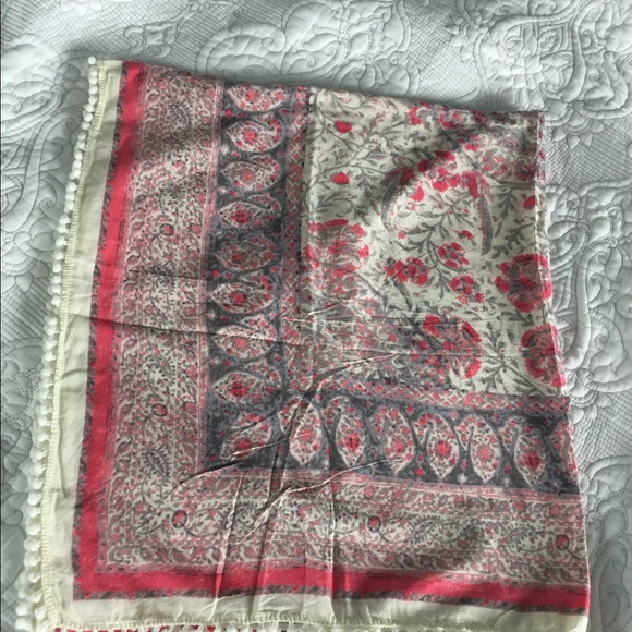 Scarf - Picture 2 of 2